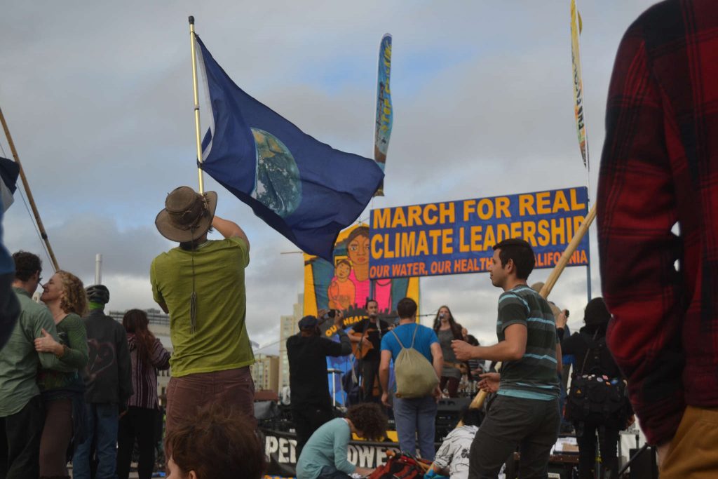 Last+Saturday%2C+8%2C000+people+from+all+around+the+state+gathered+in+Oakland+to+march+in+protest+of+fracking+in+California.+This+demonstration+was+the+largest+anti-fracking+protest+in+US+history%2C+and+was+entitled+the+March+for+Real+Climate+Leadership.+Here%2C+protestors+gather+at+the+end+of+the+march+to+listen+to+music%2C+bands+play+at+the+bike+powered+stage+on+Feb.+27%2C+2015.%0A