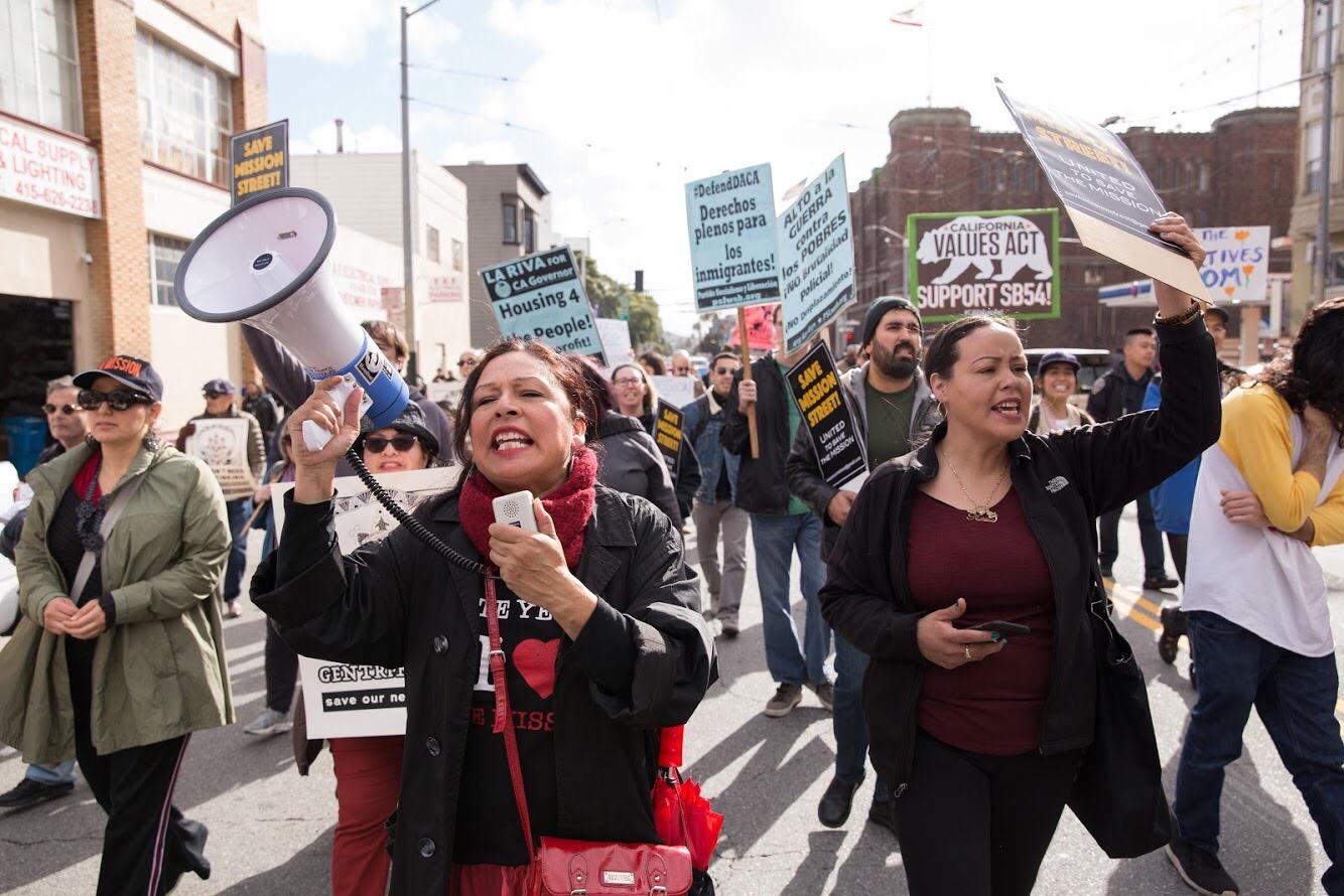 Hundreds march in solidarity to avoid gentrification in Mission District