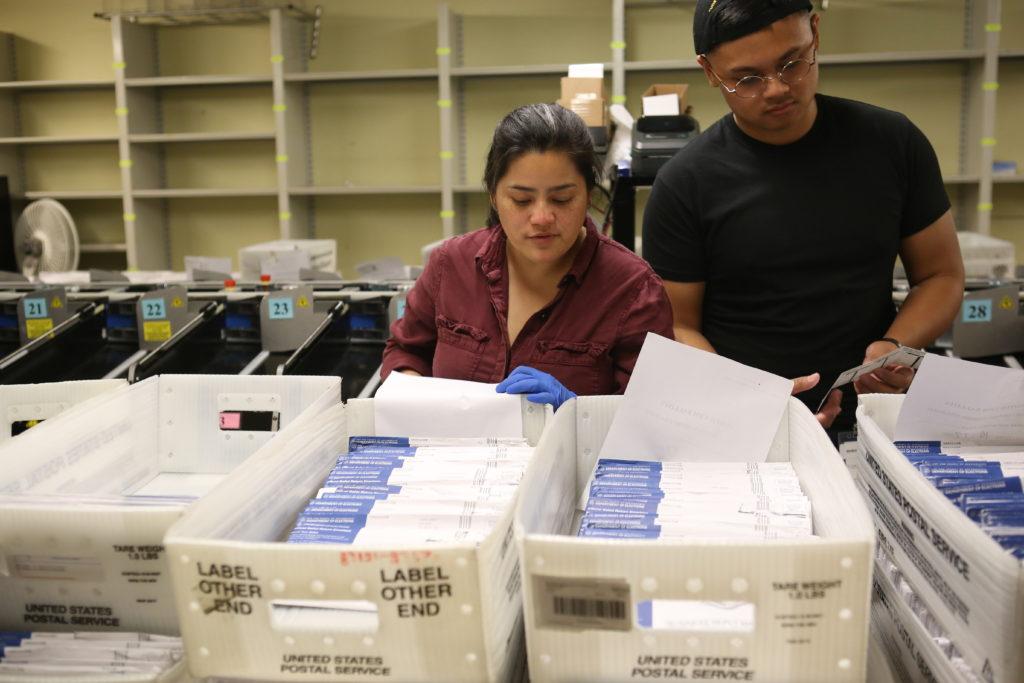Early voting takes place at City Hall in San Francisco, Calif. on Saturday, October 27th, 2018. (Mira Laing/Golden Gate Xpress)