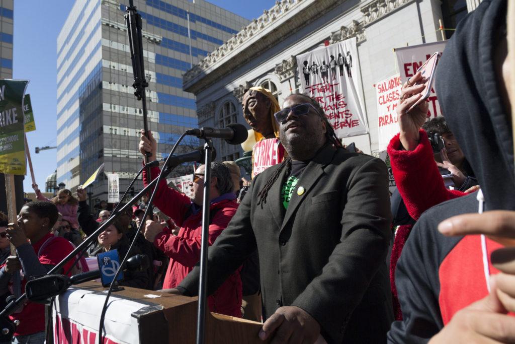 Keith Brown, President of Oakland Education Association speaks at the Teachers Strike rally in Frank H. Ogawa Plaza, Thursday, Feb. 21, 2019 in Oakland, Calif. (AMANDA PETERSON/ SPECIAL TO GOLDEN GATE XPRESS)
