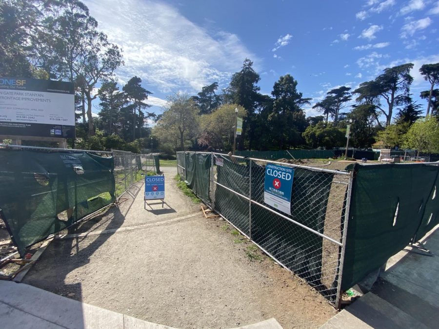 Closed signs were posted in between construction fences at all of the entrances of Hippie Hill in San Francisco yesterday, inhibiting 420 celebrators from upholding their traditions. (Sandy Scarpa / Golden Gate Xpress) 
