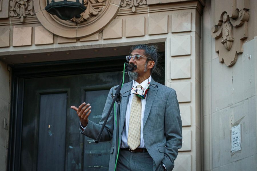 Shahid Buttar gives a speech during the Fuck AmeriKKKan Independence Day protest at Dolores Park in San Francisco, California, on July 4, 2020. (Harika Maddala / Golden Gate Xpress)