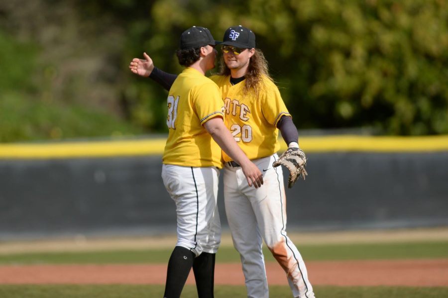 Campus_Levy-Wolins_Baseball2-19_018