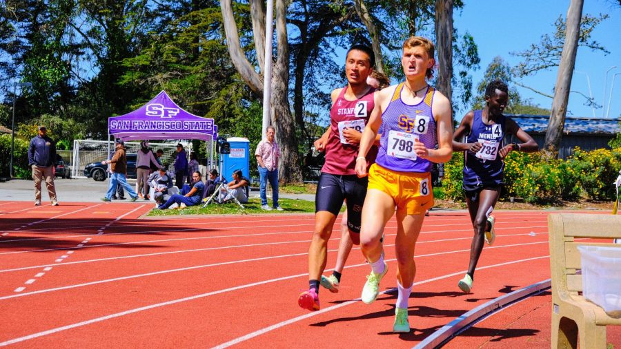Aidan Murtagh runs the men’s 1500 meter run  during the Johnny Mathis Invitational track meet at SF State’s Cox Stadium on Saturday, April 15, 2023. (Miguel Francesco Carrion / Golden Gate Xpress) 
