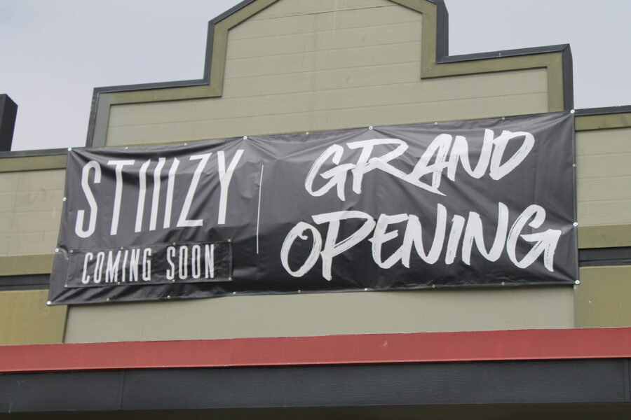 STIIIZY displays their grand opening sign to announce the opening of the new cannabis dispensary at Parkmerced on June 31, 2023 (Ishaan Pratap / Golden Gate Xpress)