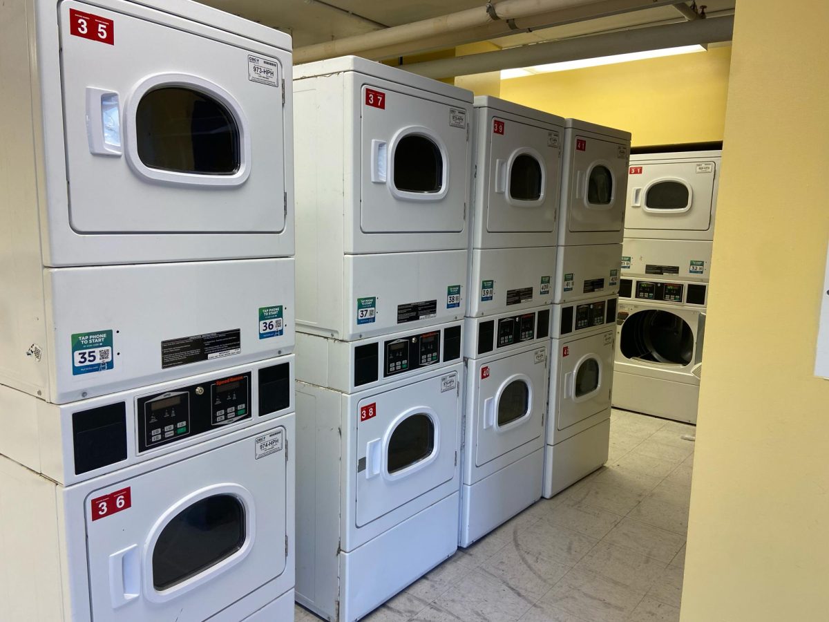 There have been complaints from many students this semester about issues in the Village at Centennial Square laundry room. (Jake Knoeller / Golden Gate Xpress)