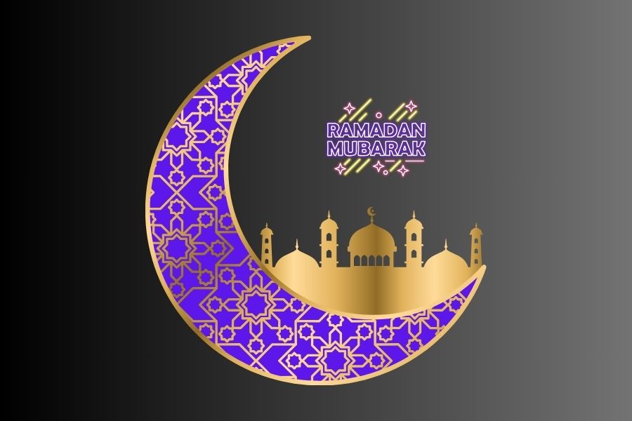 An+illustration+of+the+moon+marking+the+start+of+Ramadan+with+a+mosque+in+the+background.+Ramadan+Mubarak+means+%E2%80%9CBlessed+Ramadan%E2%80%9D+in+Arabic.++%28Kiren+Kaur%2FGolden+Gate+Xpress%29