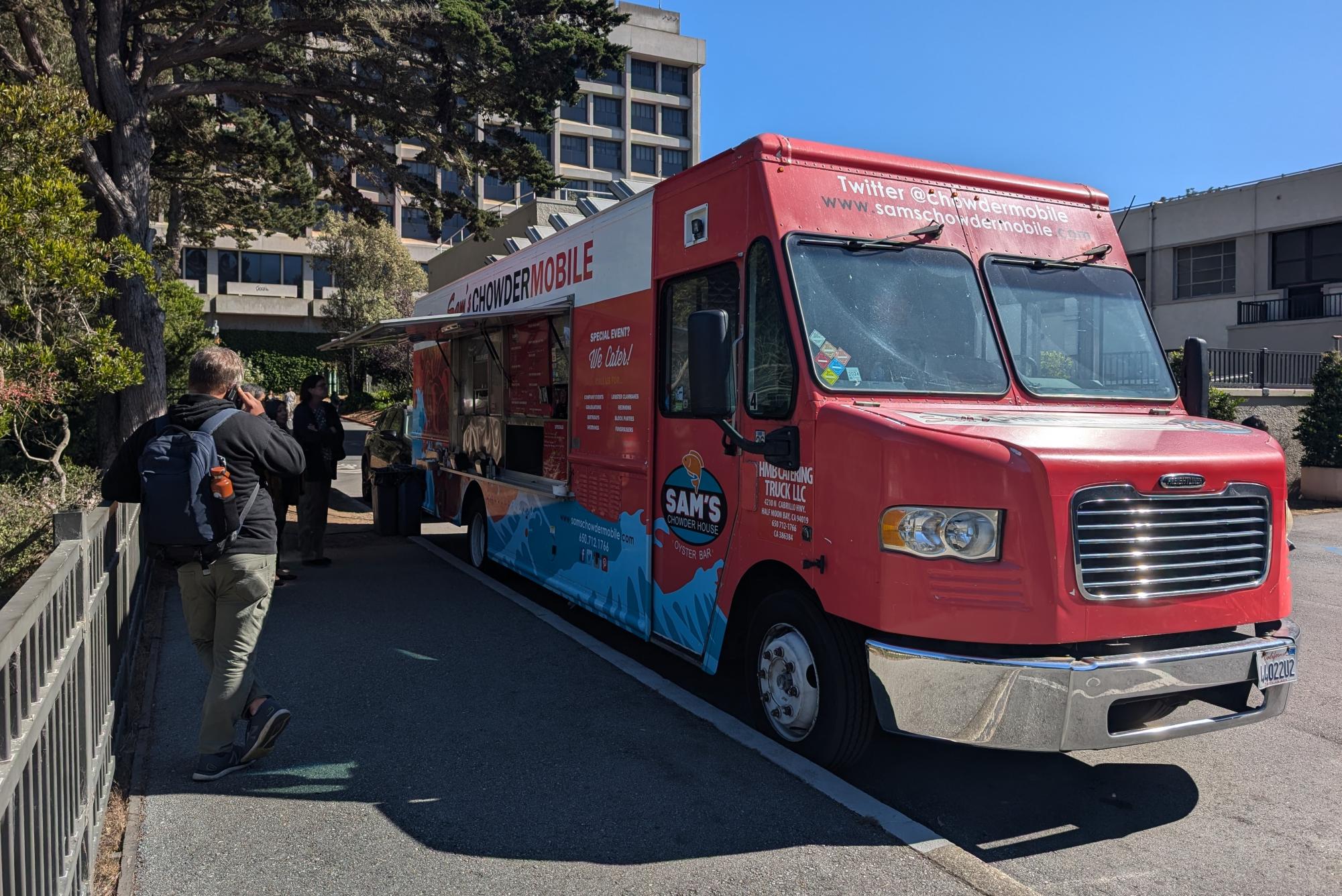 Customers line up at Sam’s Chowder Mobile food truck on campus on October 23, 2024. (Neal Wong / Golden Gate Xpress)